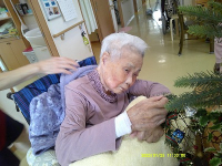 12���̃z�[���̗l�q