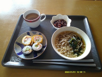 2���̃z�[���̗l�q